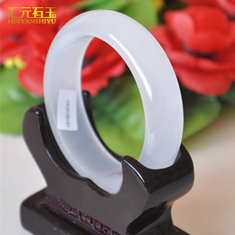 高品質(zhì)石英巖白玉手鐲：會(huì)銷(xiāo)禮品的理想之選